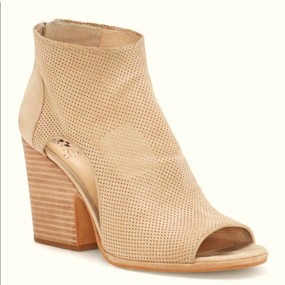 Vince Camuto Bevina Open Toe Leather Booties Size 9M